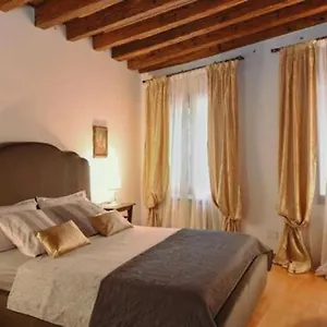 leone-marciano.hotelinveneto.com/