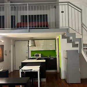 gio-apartments-sonnino.it-lombardy.com/